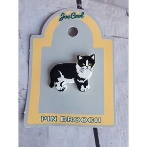 Joe Cool black white kitten Yellow Eyes pin brooch made in UK New Old Stock